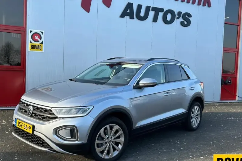 Volkswagen T-Roc (2022)