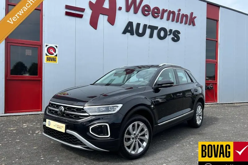 Volkswagen T-Roc (2023)