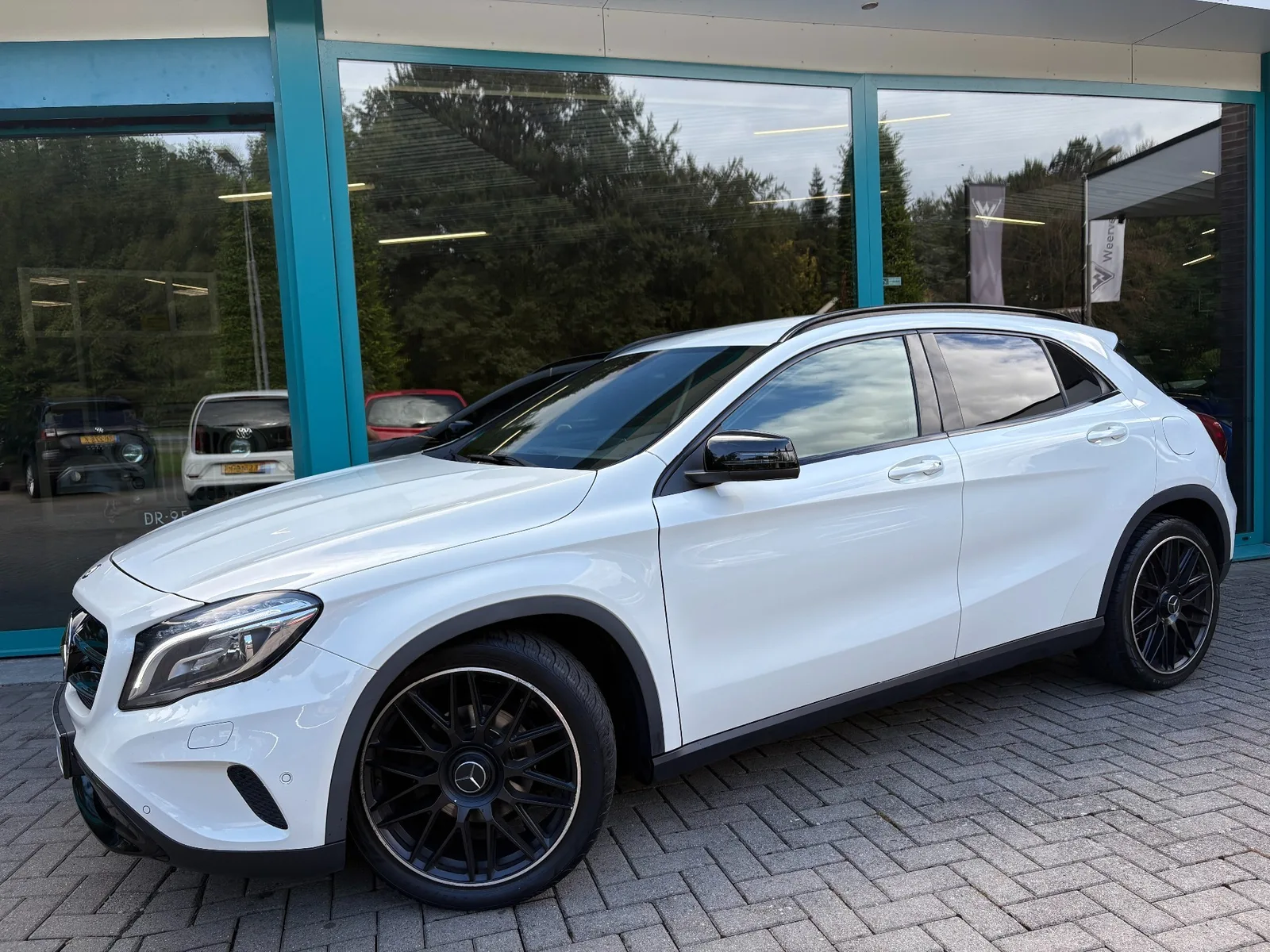 Mercedes-Benz GLA-Klasse (2015) — foto 1