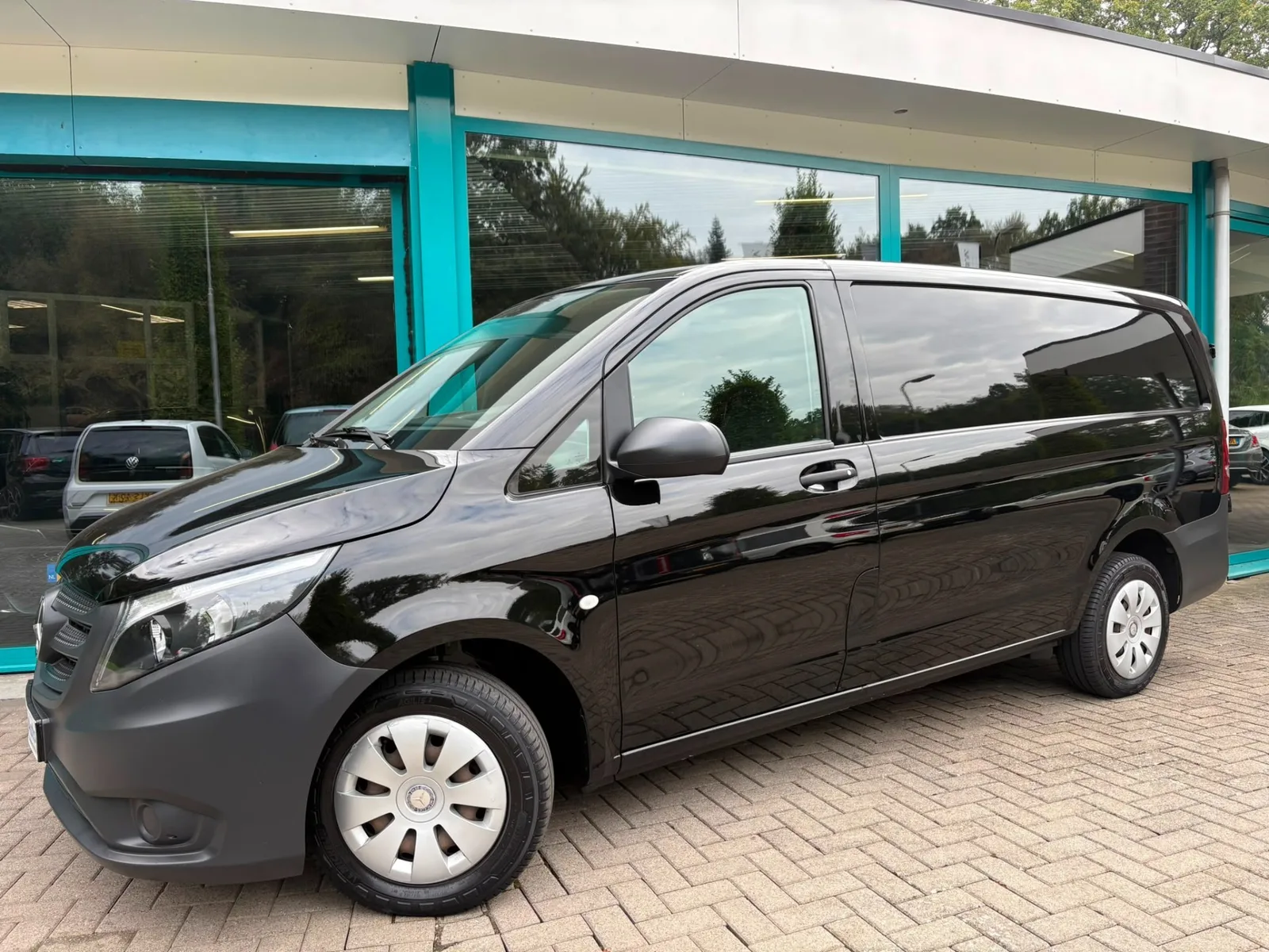 Mercedes-Benz Vito (2017) — foto 1