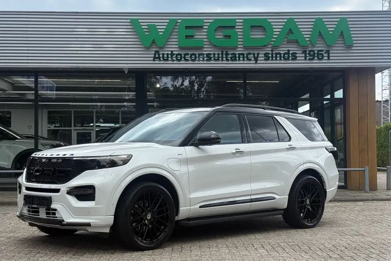 Ford Explorer (2024)