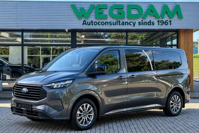 Ford Transit Custom (2025)