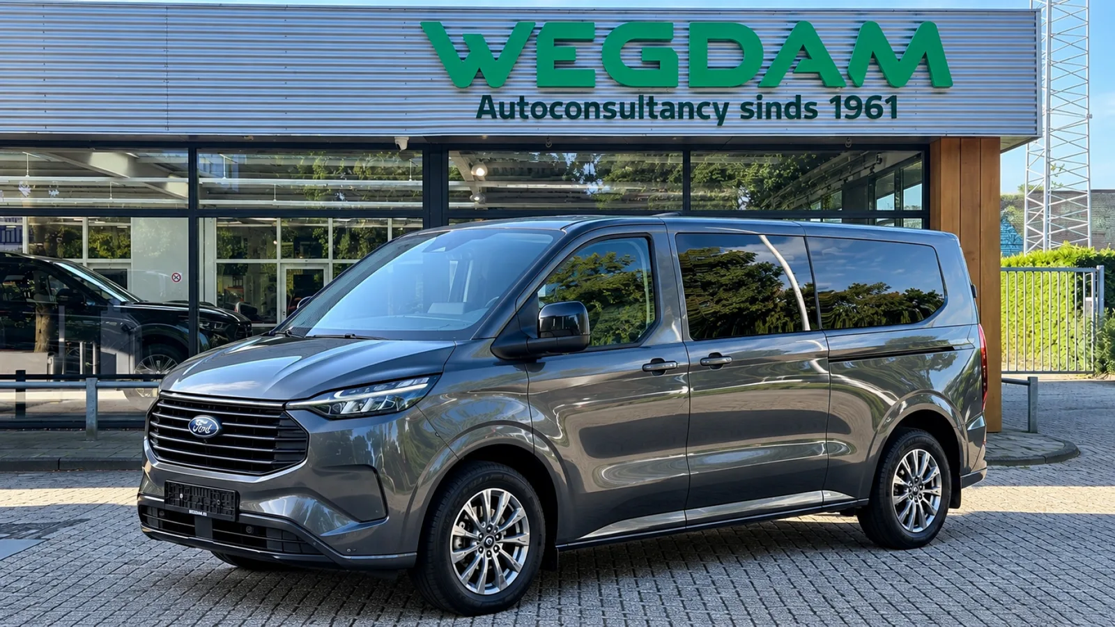 Ford Transit Custom (2025) — foto 1