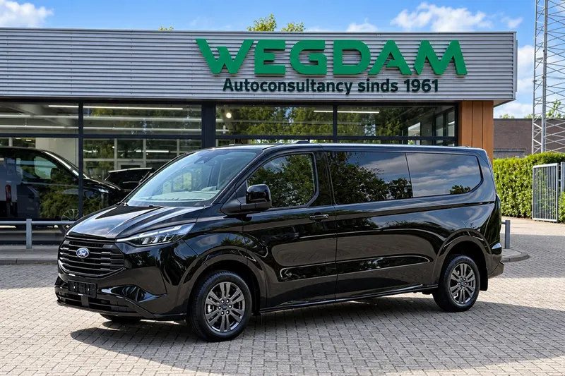Ford Transit Custom (2025)
