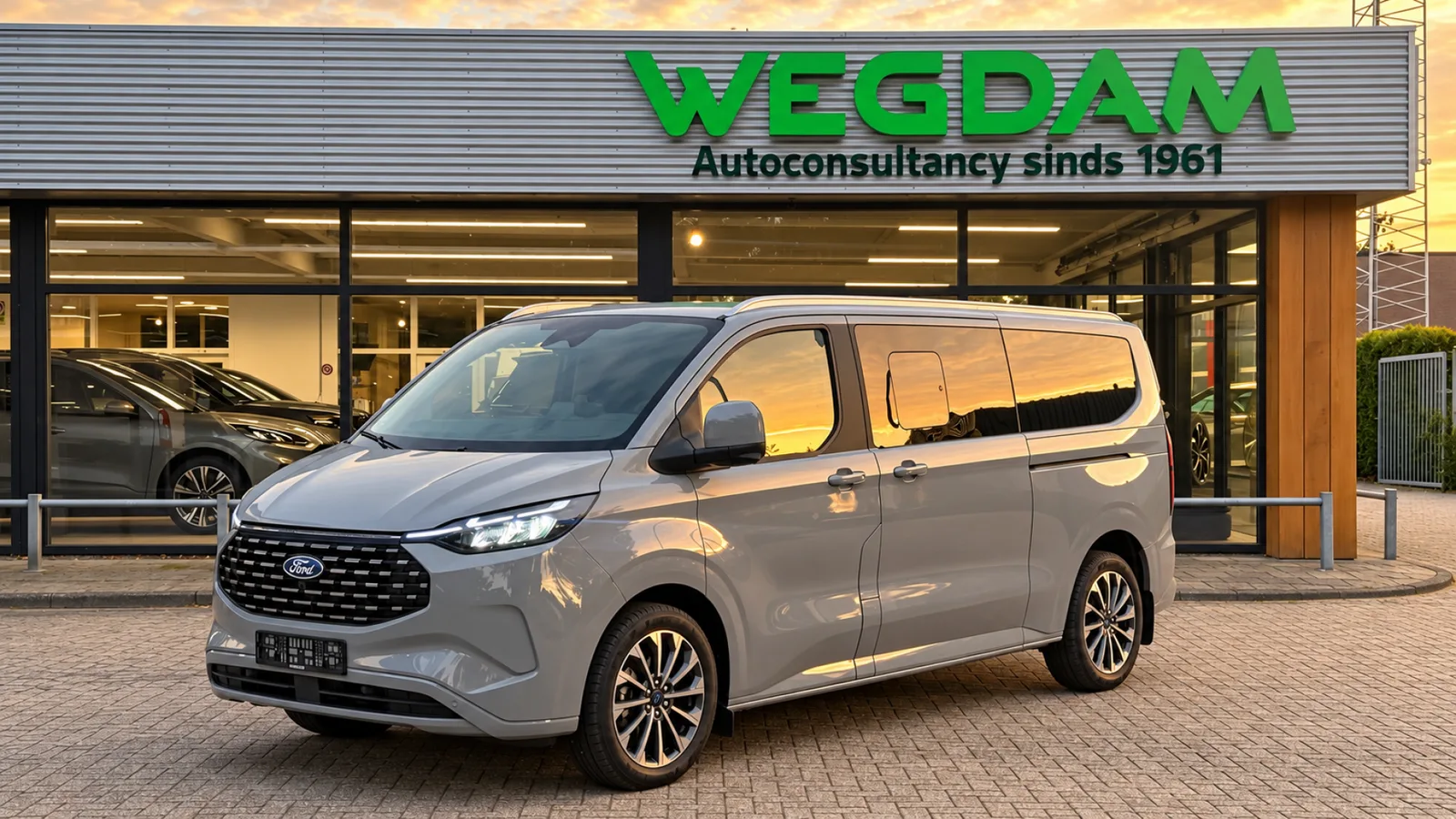Ford Tourneo Custom (2026) — foto 1