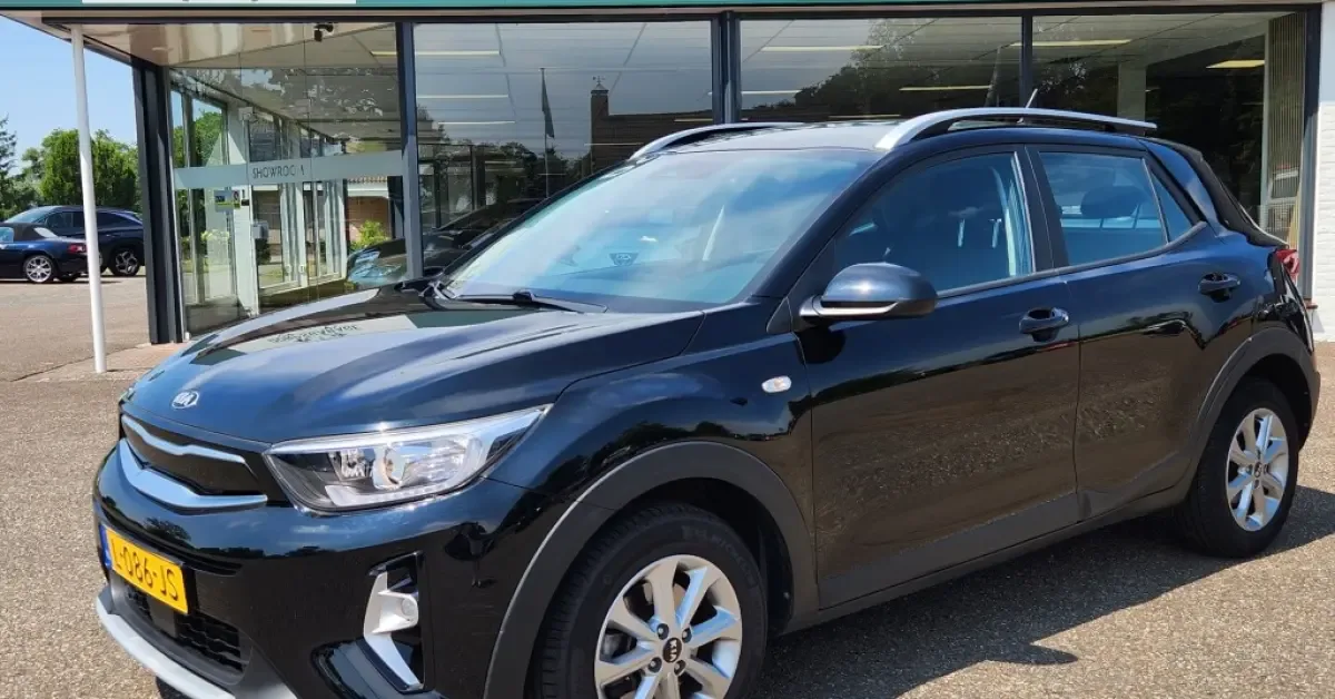 Kia Stonic (2021) — foto 1