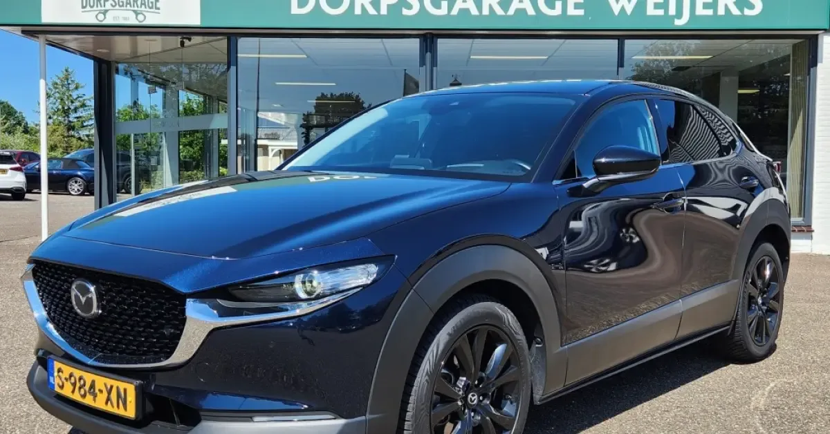 Mazda CX-30 (2023) — foto 1