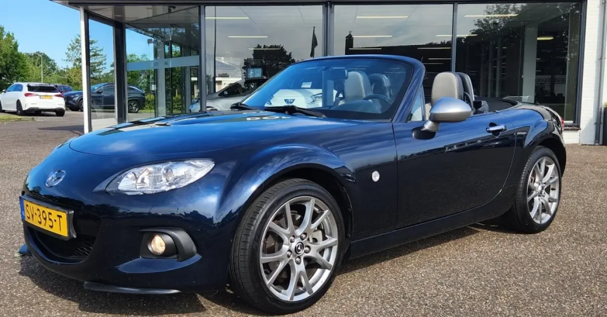 Mazda MX-5 (2014) — foto 1