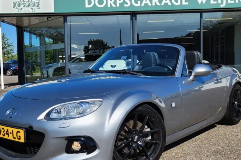 Mazda MX-5 (2015)