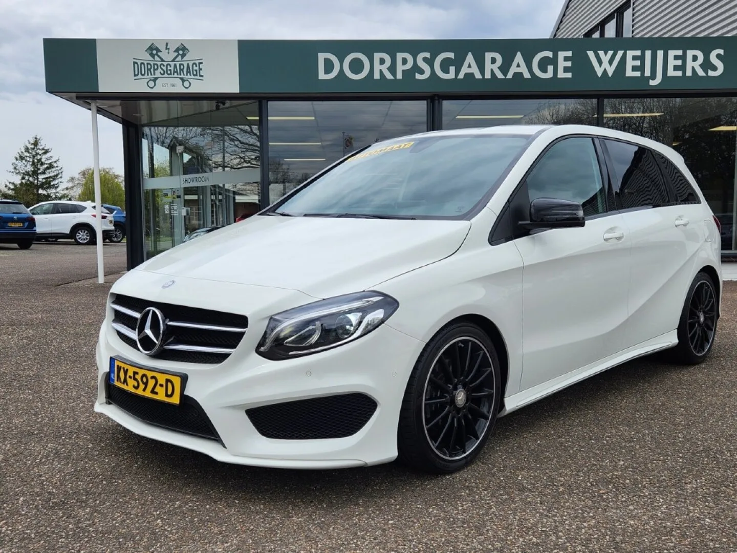 Mercedes-Benz B-Klasse (2016) — foto 1