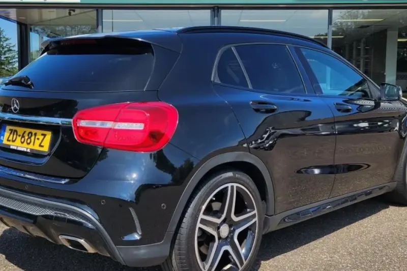 Mercedes-Benz GLA-Klasse (2015)
