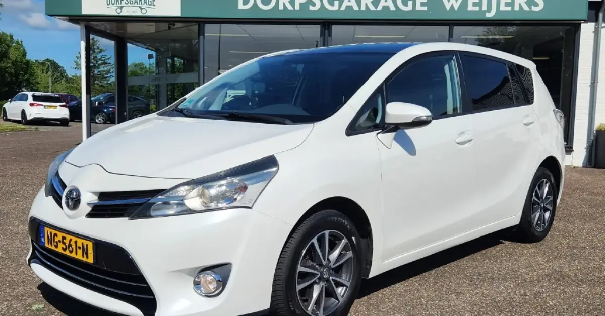 Toyota Verso (2014) — foto 1