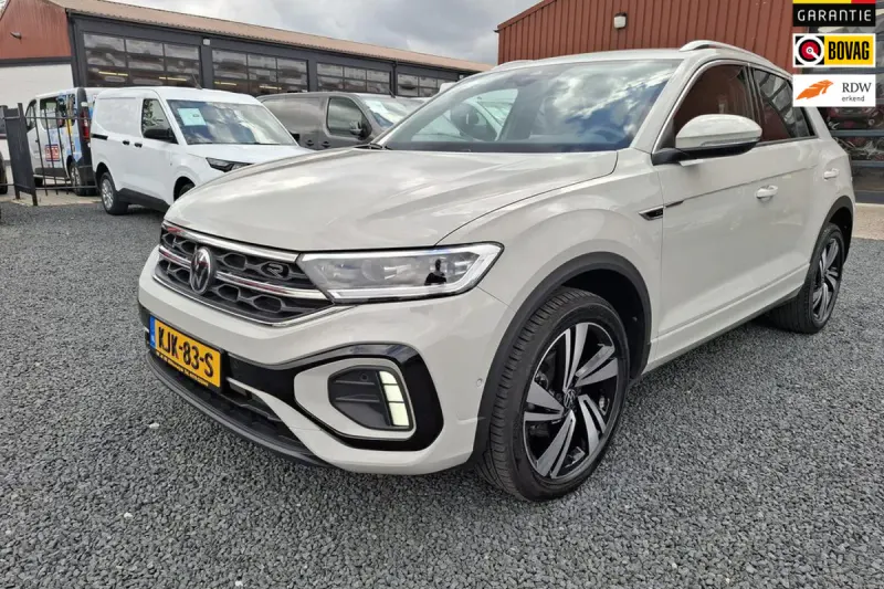 Volkswagen T-Roc (2024)