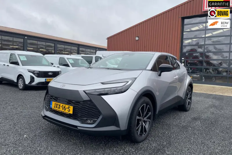 Toyota C-HR (2025)