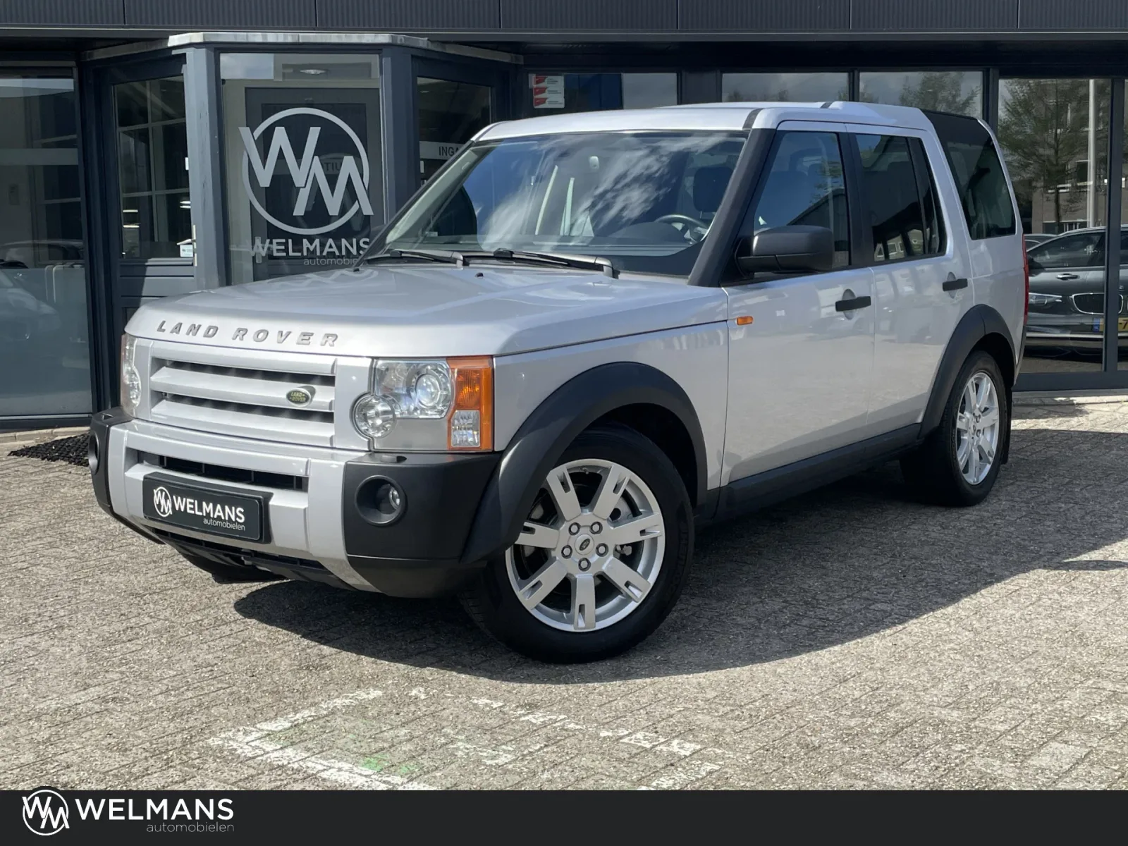 Land Rover Discovery (2004) — foto 1