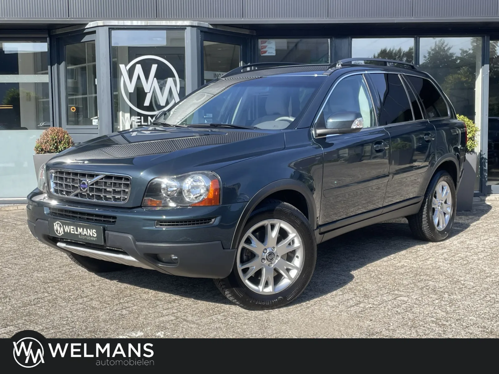Volvo XC90 (2009) — foto 1