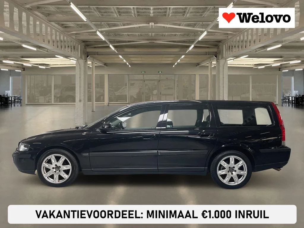 Volvo V70 (2004) — foto 1