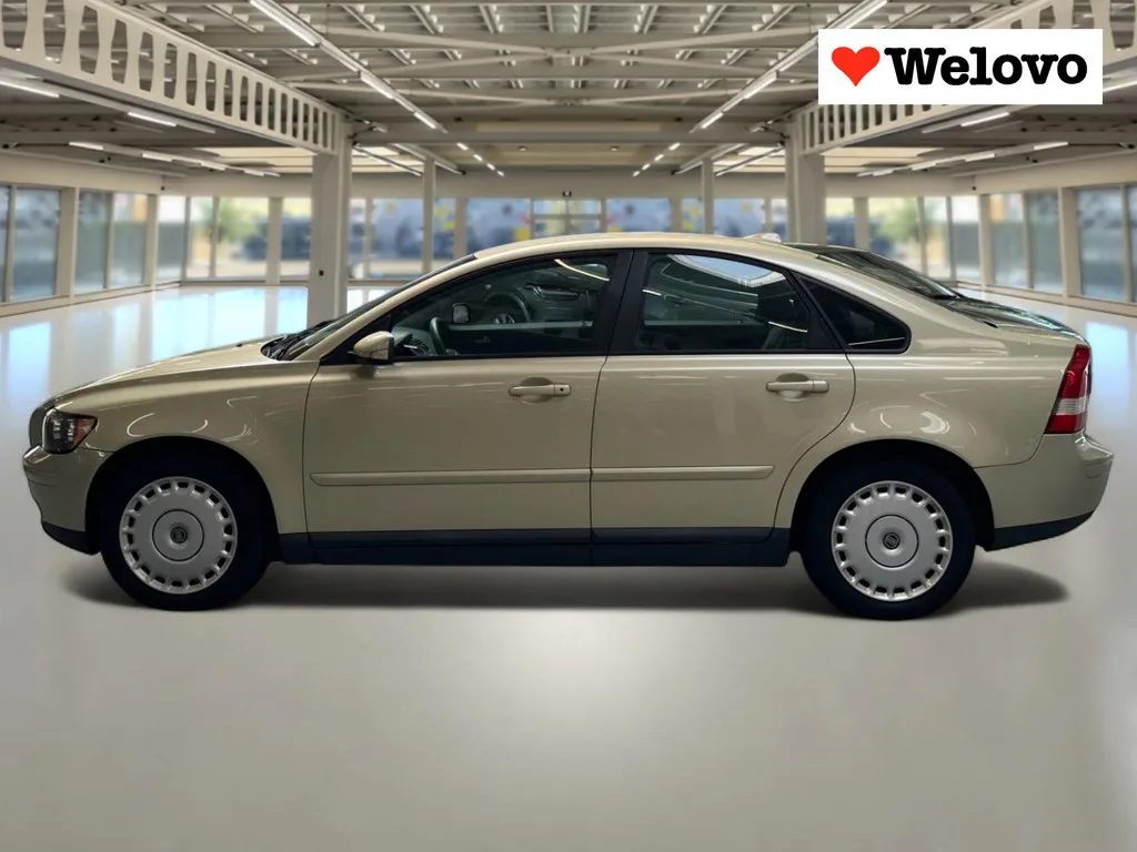 Volvo S40 (2005) — foto 1