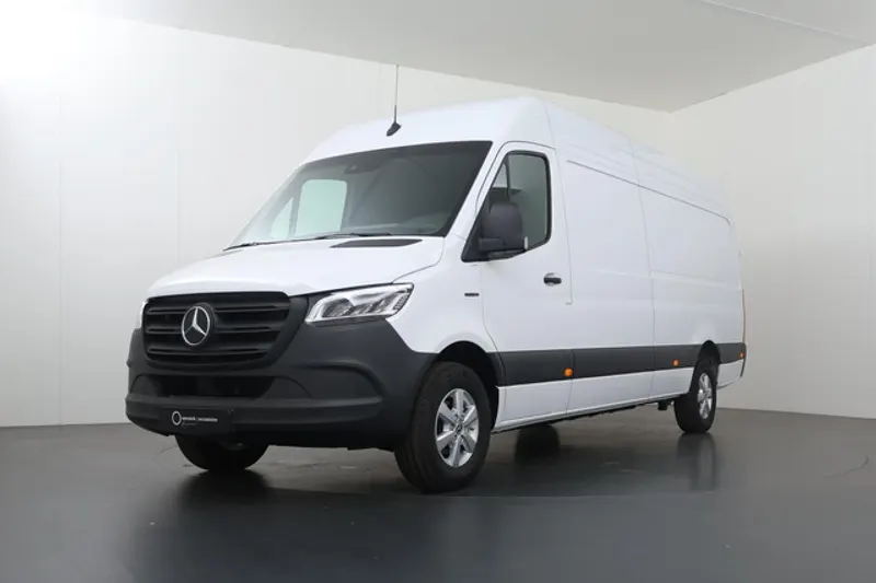 Mercedes-Benz eSprinter (2025)