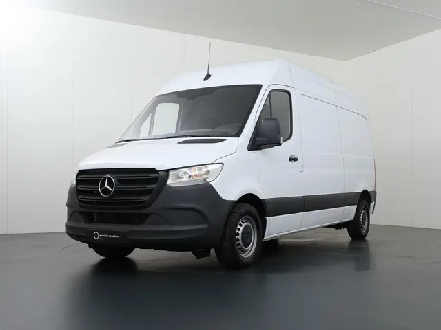 Mercedes-Benz Sprinter (2023) — foto 1