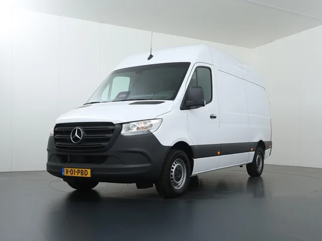 Mercedes-Benz Sprinter (2024) — foto 1