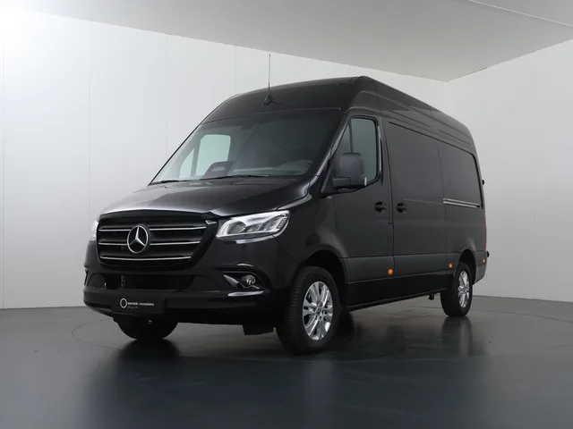 Mercedes-Benz Sprinter (2024) — foto 1