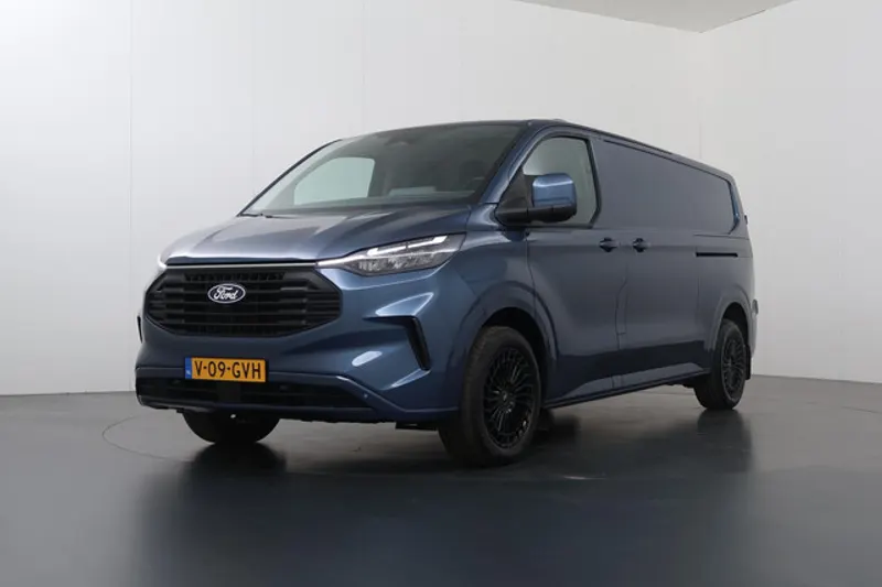 Ford Transit Custom (2024)