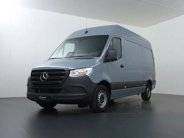 Mercedes-Benz Sprinter (2024) — foto 1