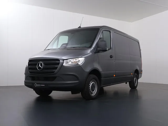 Mercedes-Benz Sprinter (2024) — foto 1