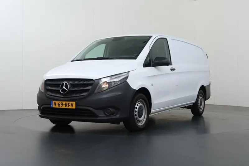 Mercedes-Benz Vito (2024)