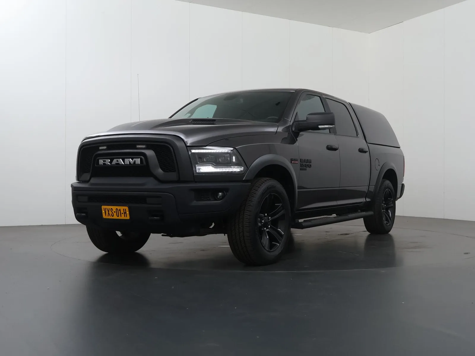 Dodge Ram (2023) — foto 1