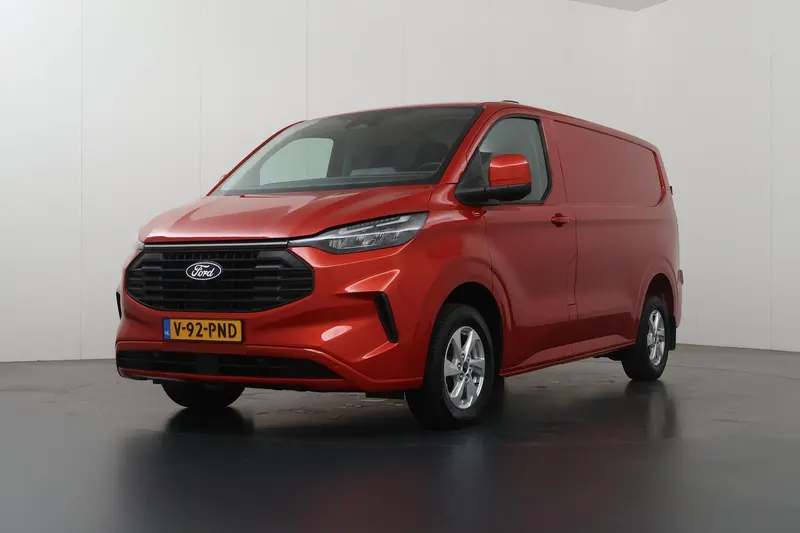 Ford Transit Custom (2024)