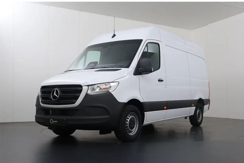 Mercedes-Benz Sprinter (2024)