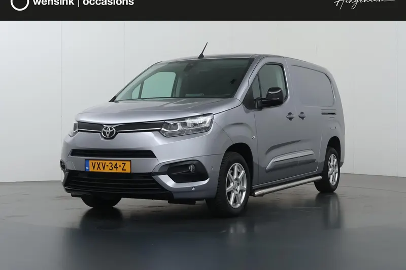 Toyota Proace (2023)