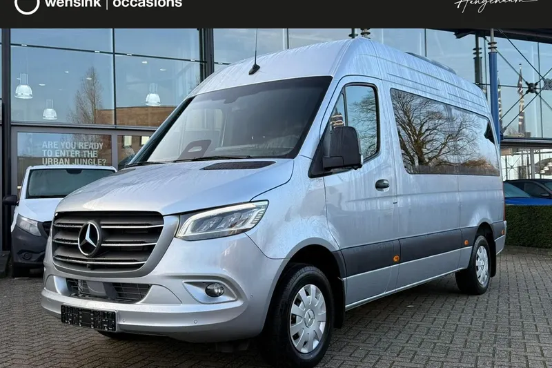 Mercedes-Benz Sprinter (2025)