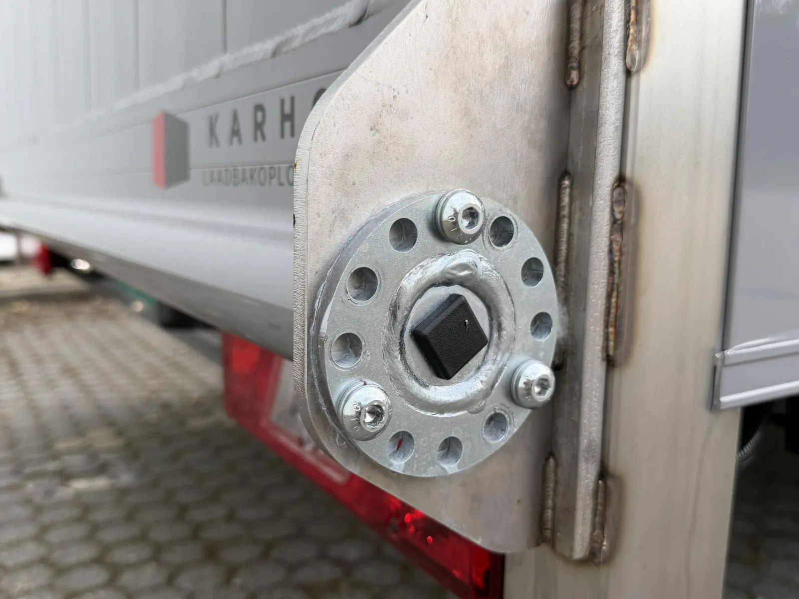 Ford Transit (2024) — foto 1