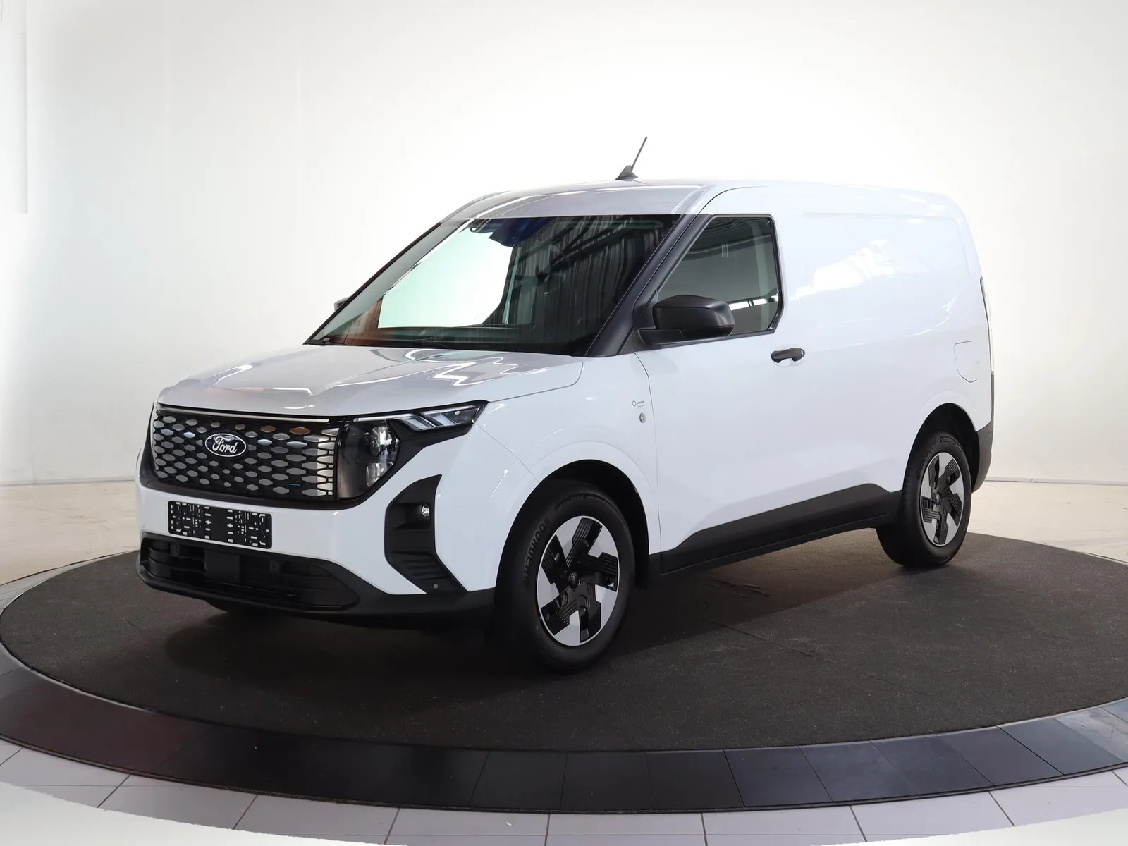 Ford E-Transit Courier (2026) — foto 1
