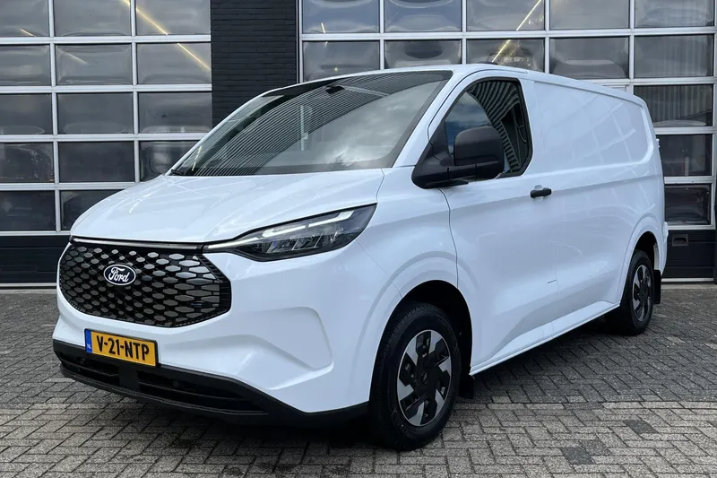 Ford E-Transit Custom (2025)