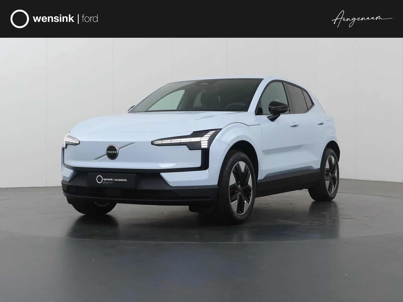 Volvo EX30 (2025) — foto 1