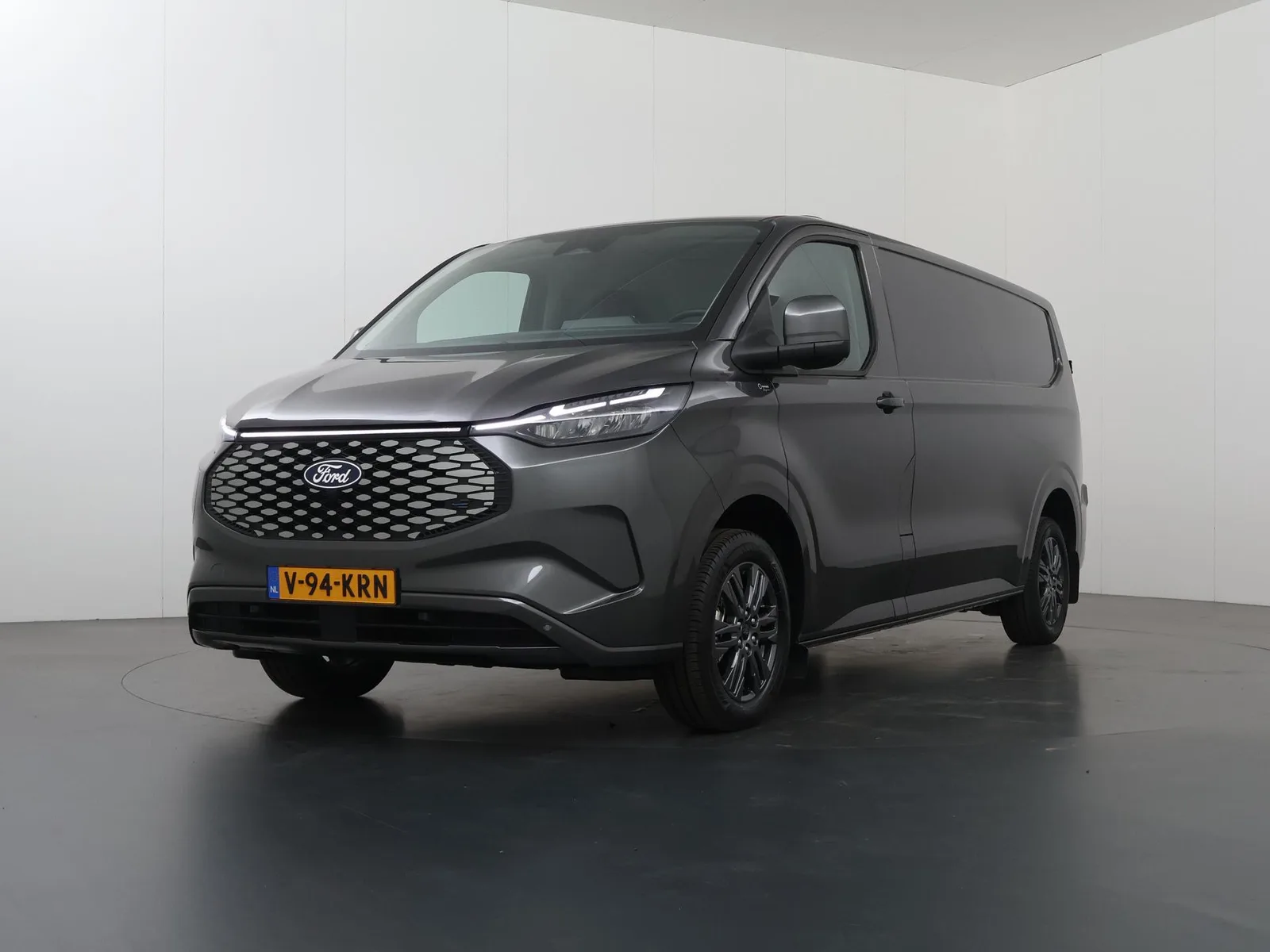 Ford E-Transit Custom (2024) — foto 1