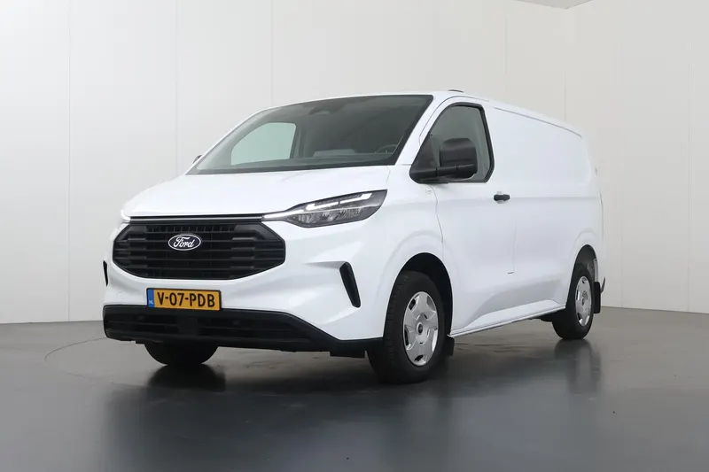 Ford Transit Custom (2024)