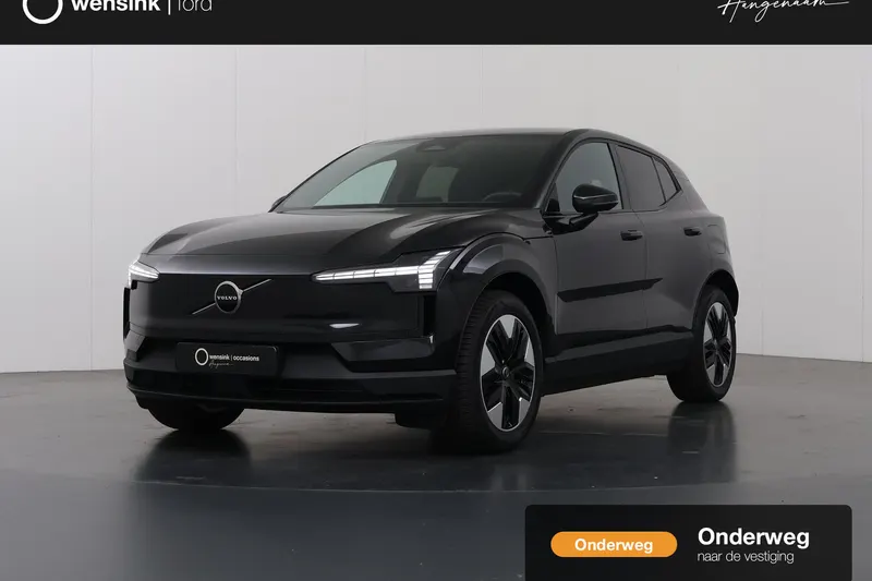 Volvo EX30 (2024)