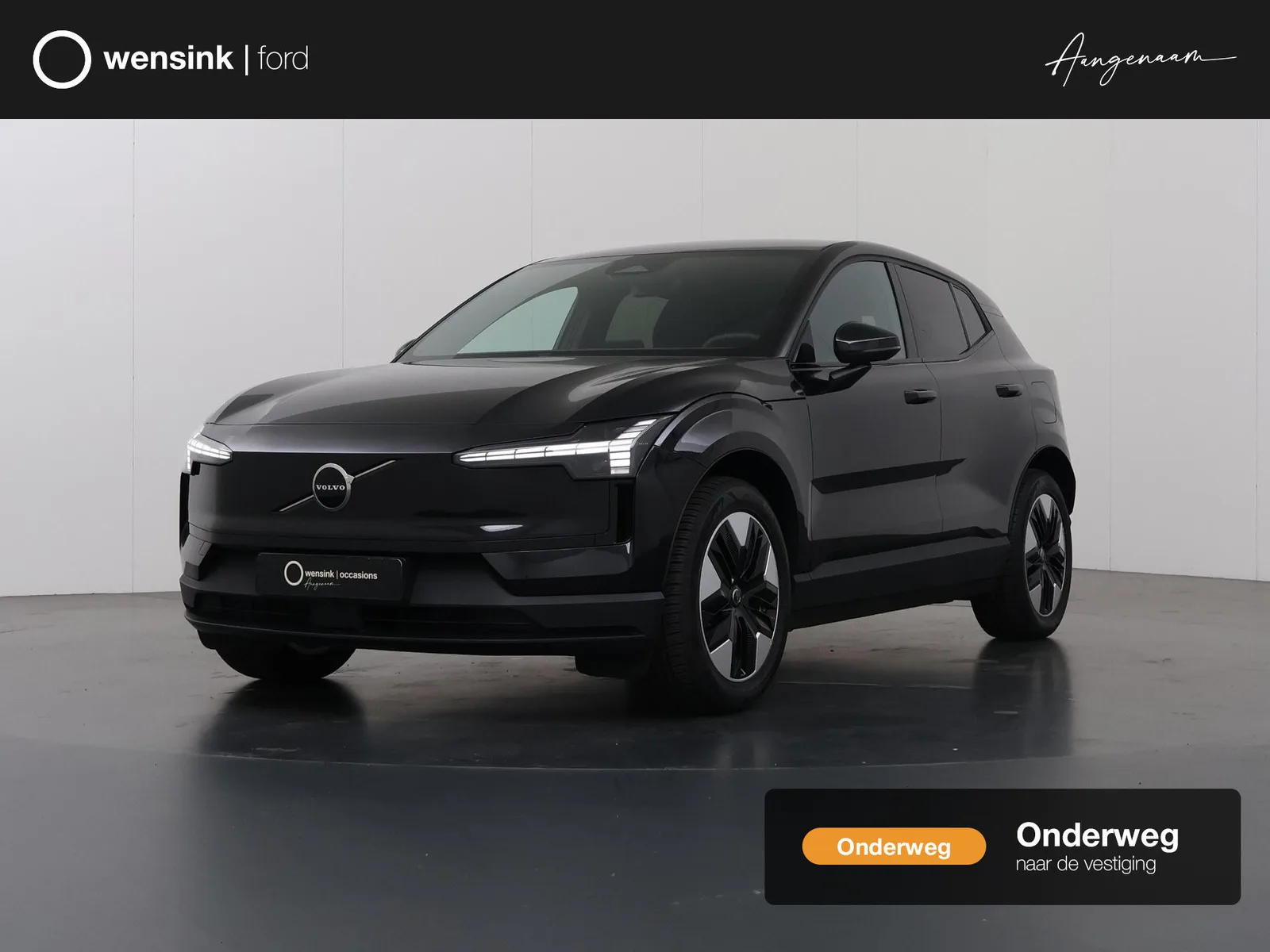 Volvo EX30 (2024) — foto 1