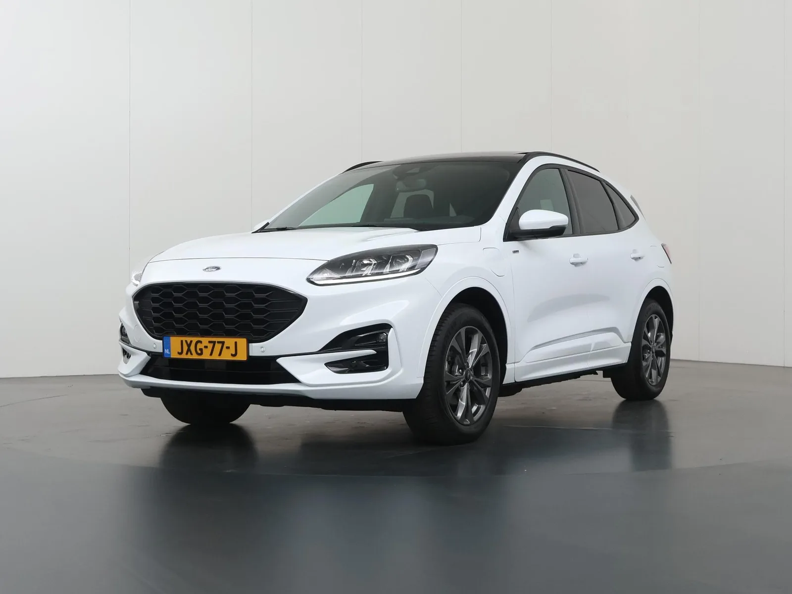 Ford Kuga (2022) — foto 1