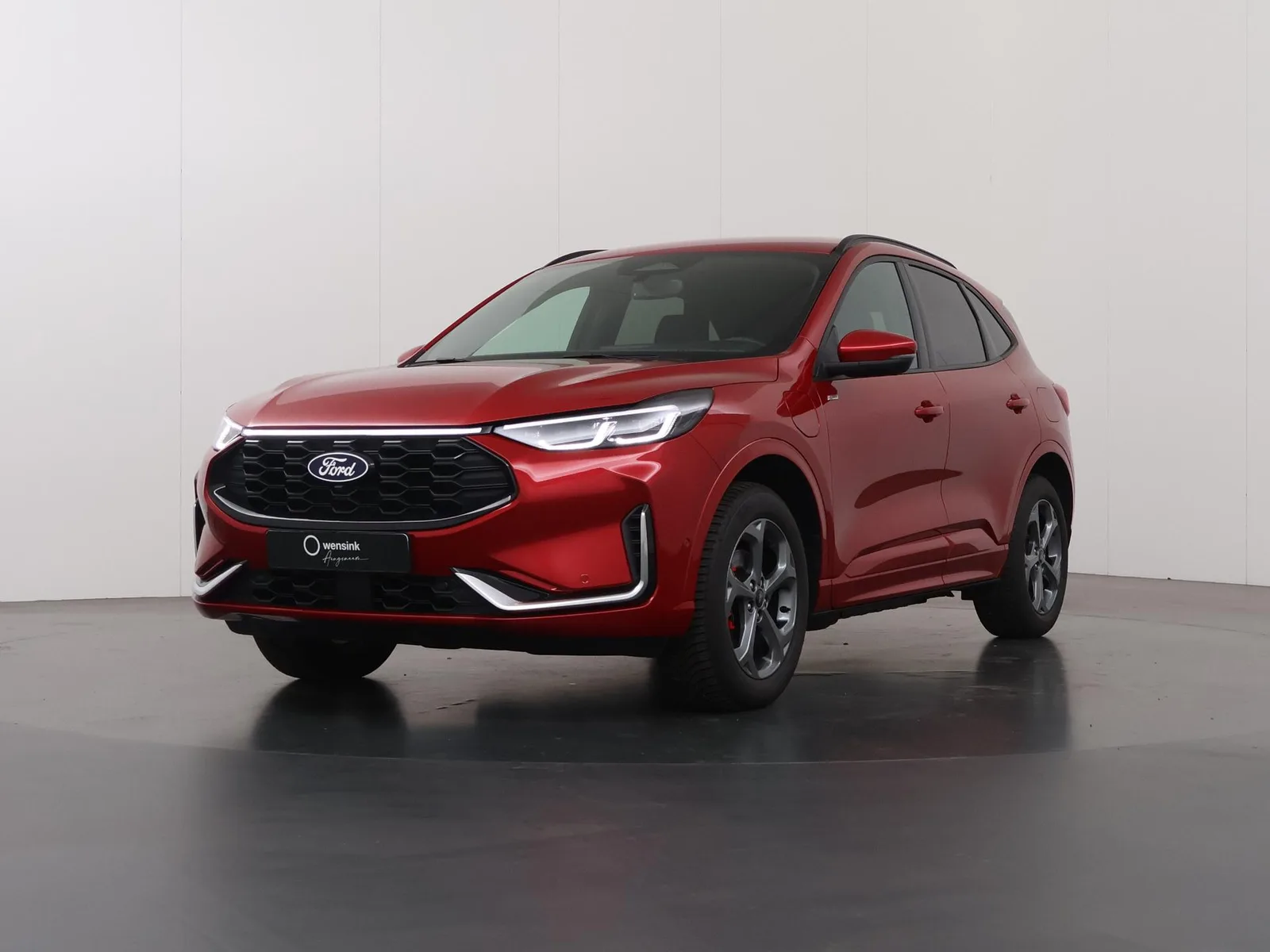 Ford Kuga (2024) — foto 1