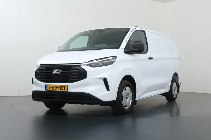 Ford Transit Custom (2024)