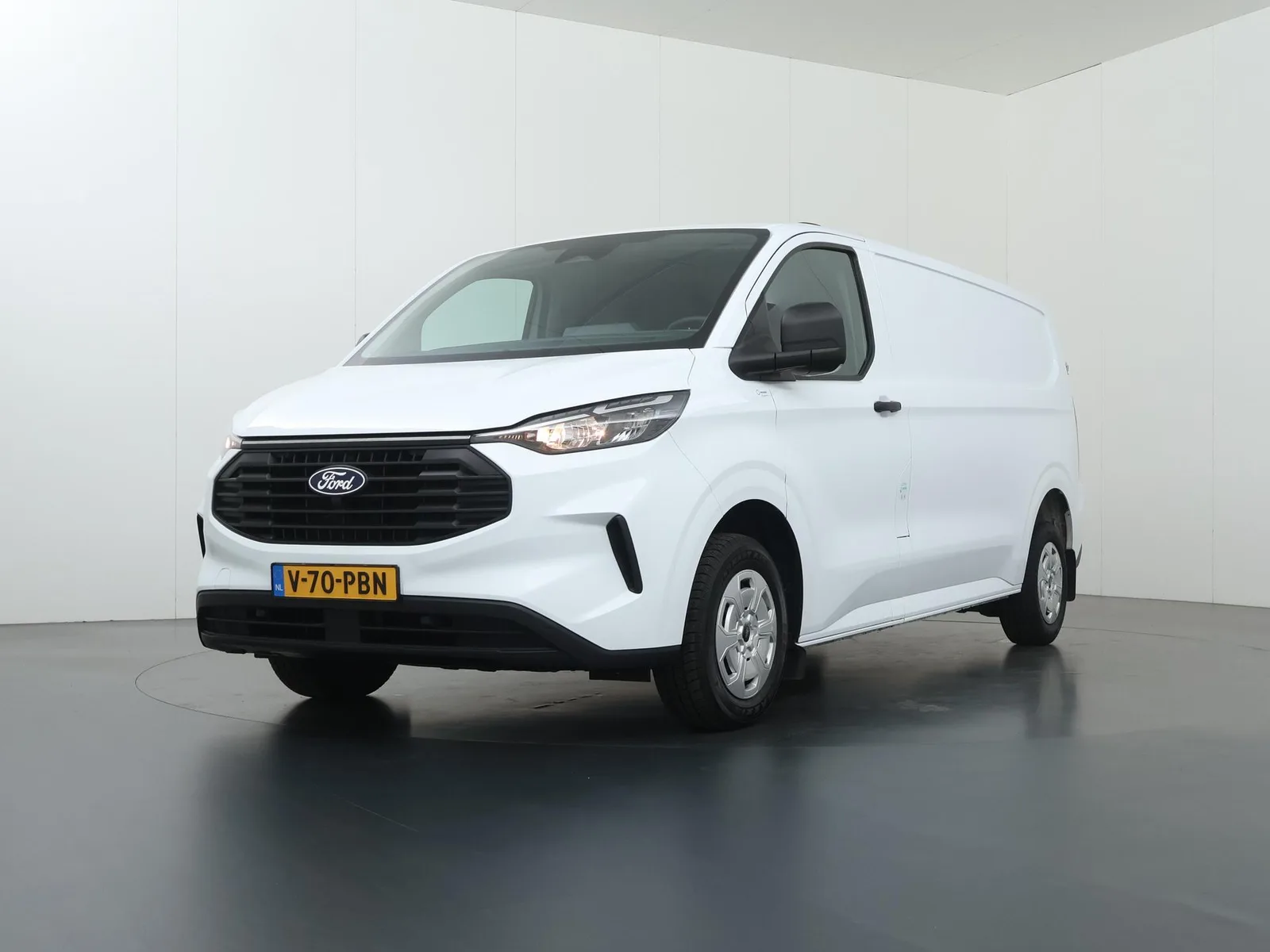 Ford Transit Custom (2024) — foto 1