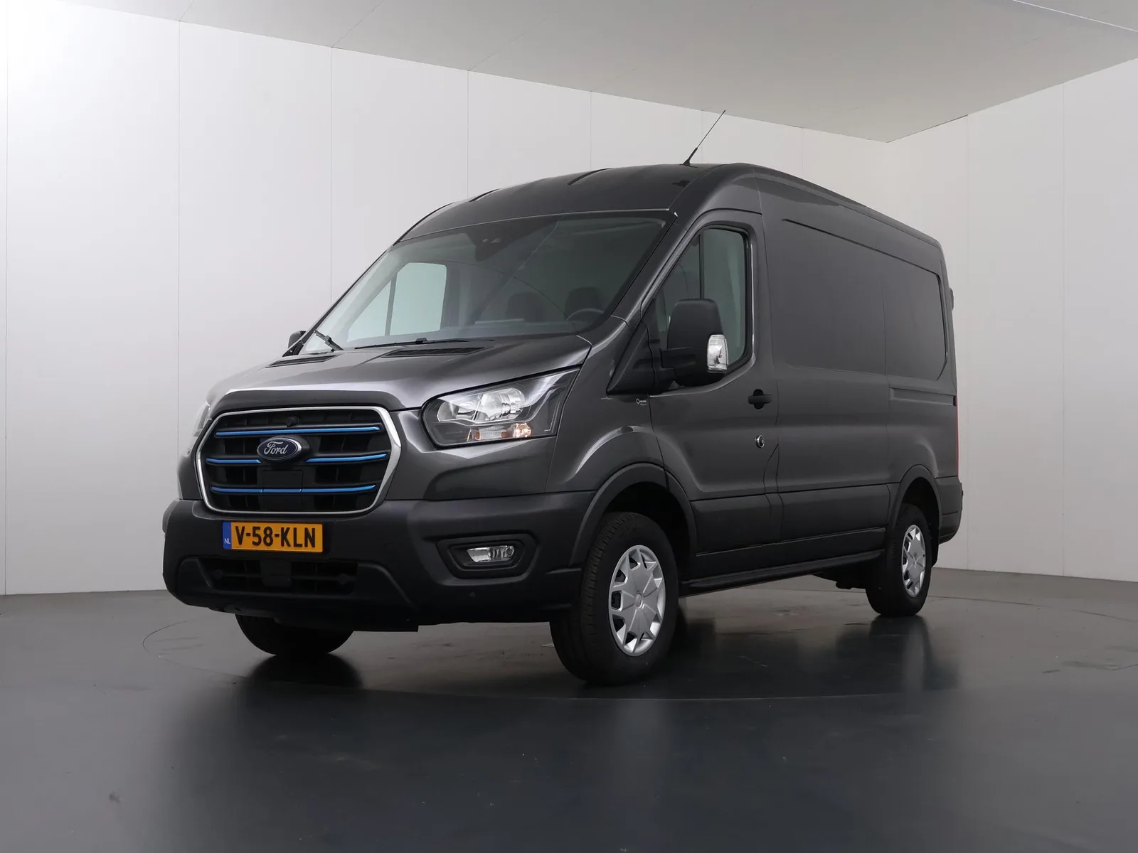 Ford E-Transit (2024) — foto 1