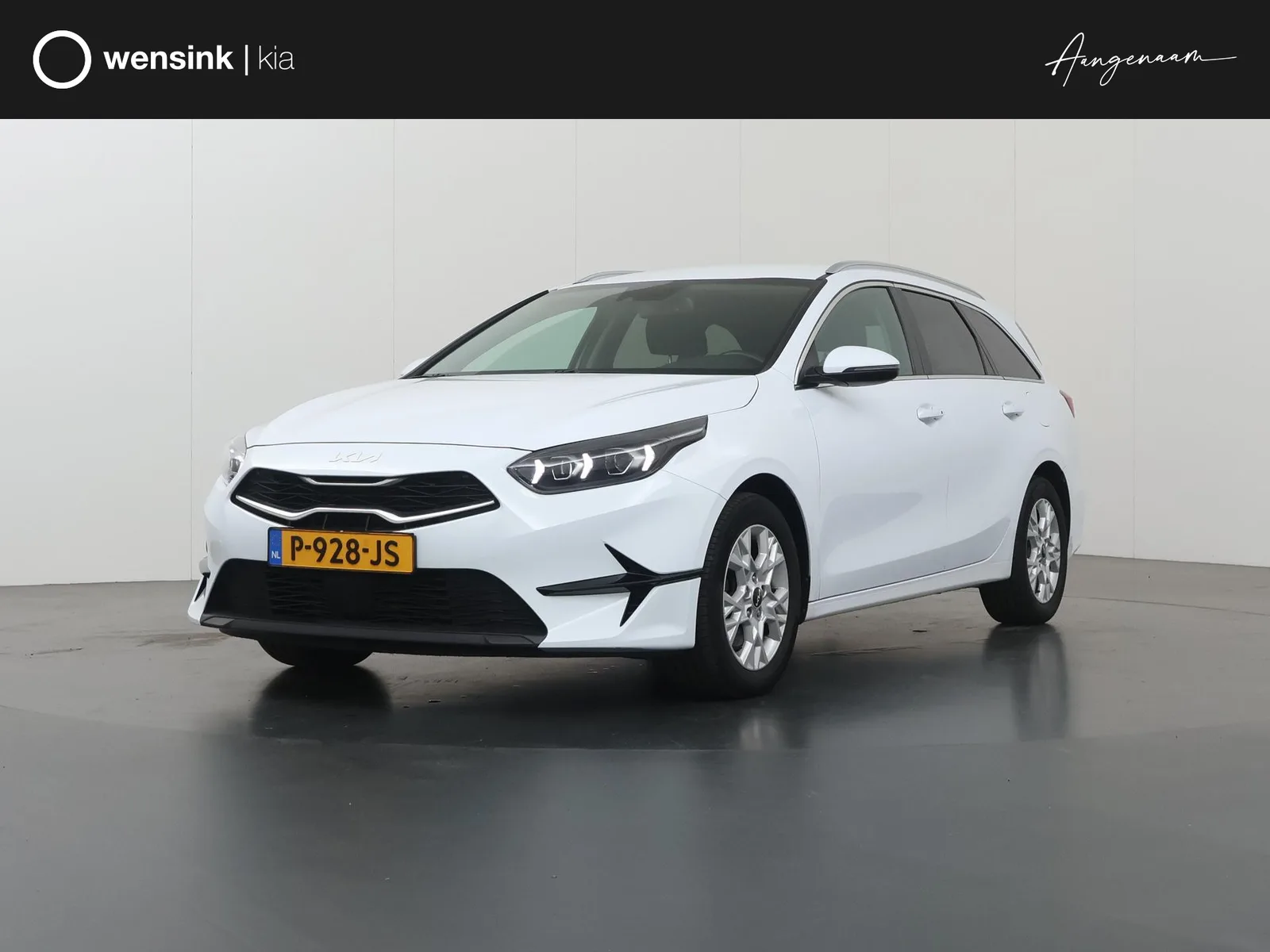 Kia Ceed Sportswagon (2022) — foto 1