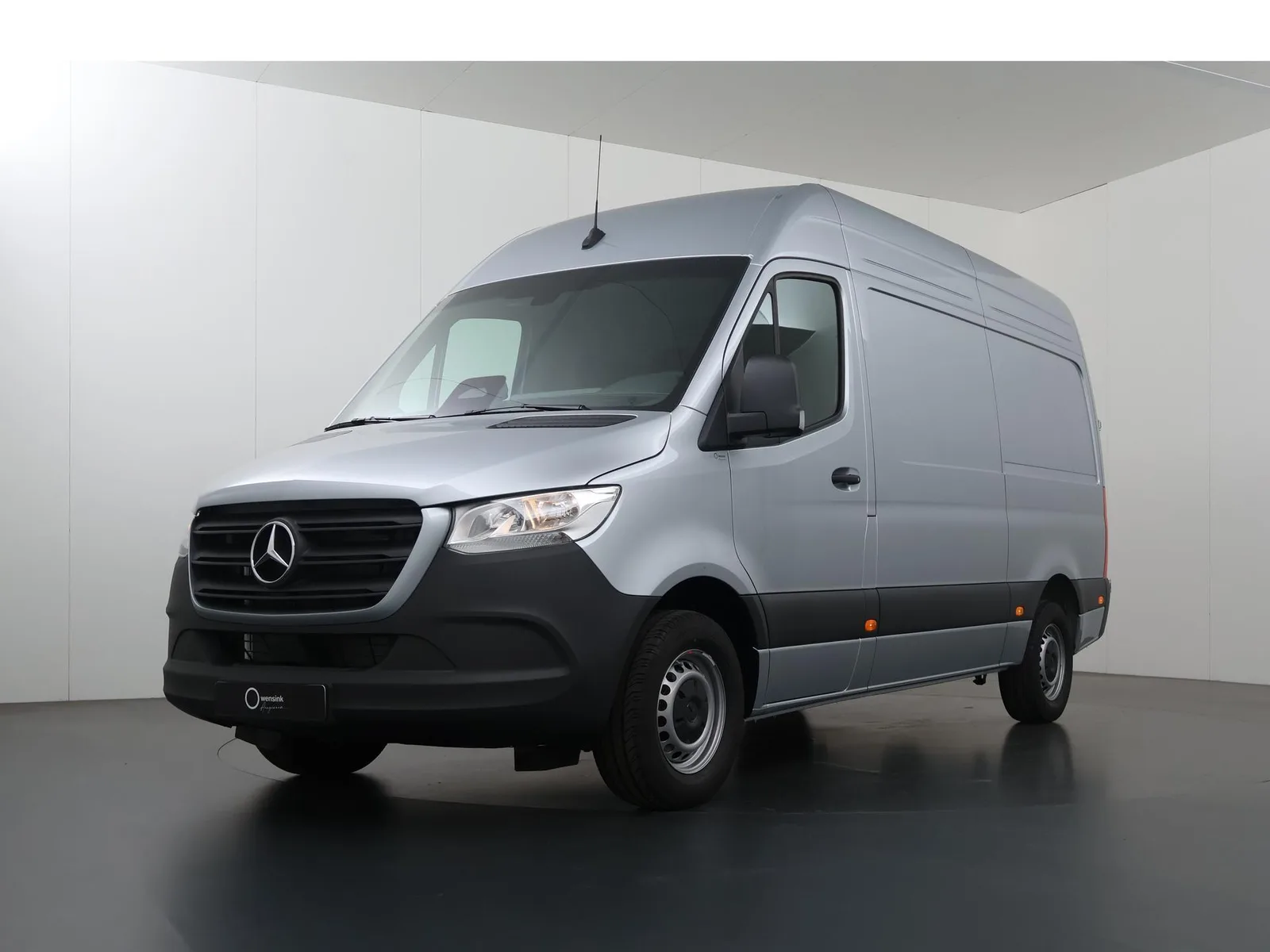 Mercedes-Benz Sprinter (2024) — foto 1